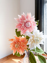 Load image into Gallery viewer, 8/10 Dahlia Workshop
